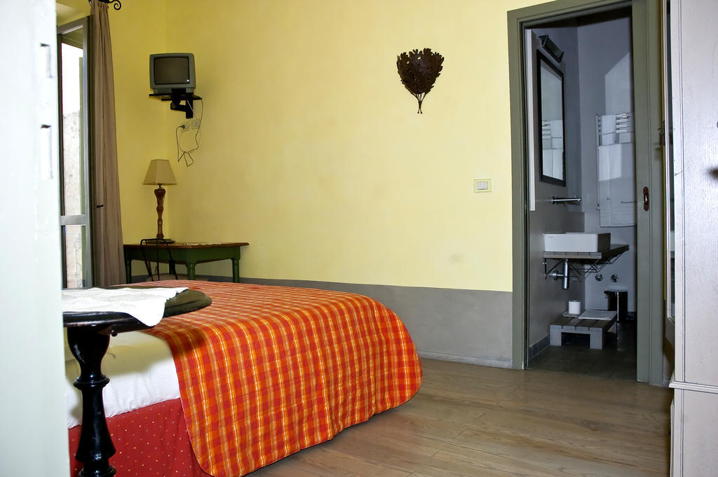 Locanda Delle Mura Anna De Croy Magliano in Toscana Bilik gambar