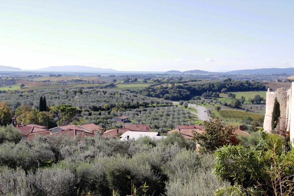 Locanda Delle Mura Anna De Croy Magliano in Toscana Luaran gambar