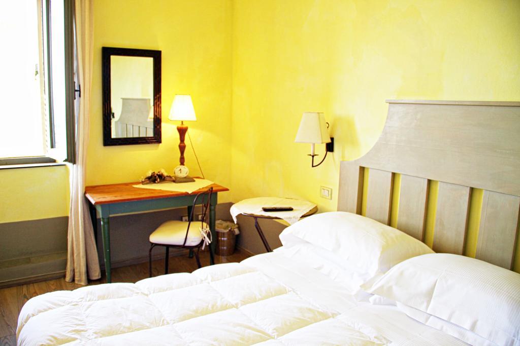 Locanda Delle Mura Anna De Croy Magliano in Toscana Luaran gambar